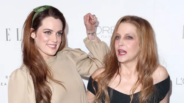 Riley Keough y su madre, Lisa Marie Presley.