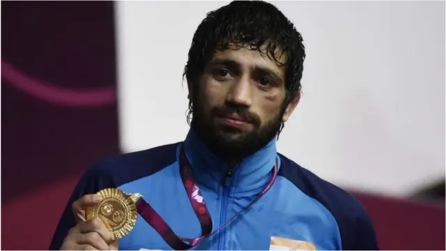 દિલ્હીમાં 2020માં યોજાયેલી સિનિયર એશિયન કુસ્તી સ્પર્ધા જિત્યા ત્યારની તસવીર