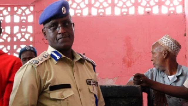 Afhayeenka ciidanka booliska G/sare Qaasim Axmed Rooble