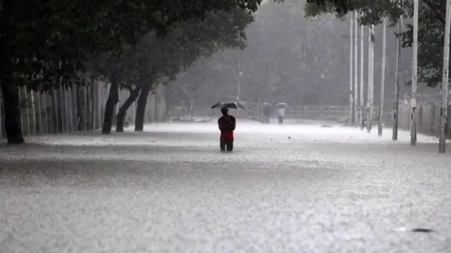 புதிய காற்றழுத்தத் தாழ்வுப் பகுதி; மீண்டும் மழை