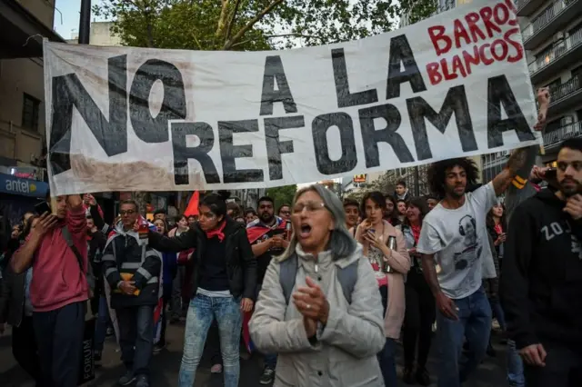 Una marcha contra la reforma Vivir sin miedo