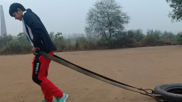 சோனம் மாலிக்: தோற்காத ஒரு பெண்ணின் கதை