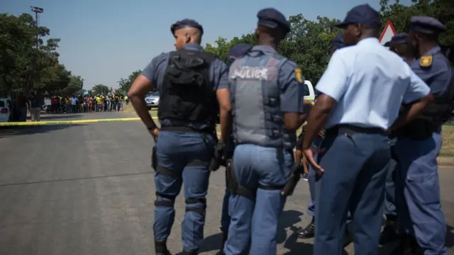 Ndị uwe ojii Saut Afịrịka