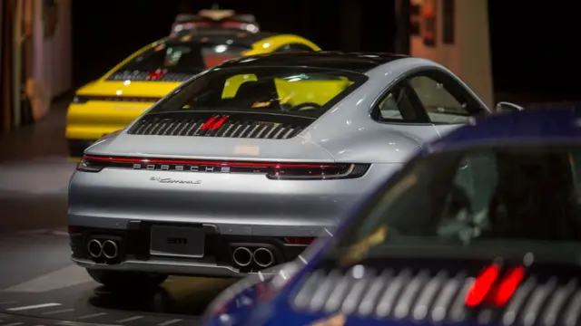 ظاهر ماشین با مدل‌های پیشین ۹۱۱ تفاوت چندانی ندارد