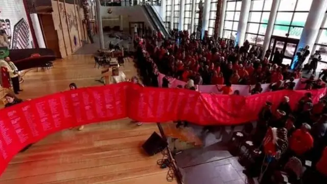 في أكتوبر الماضي تم كشف النقاب عن أسماء 2800 طفل توفوا في تلك المدارس الداخلية