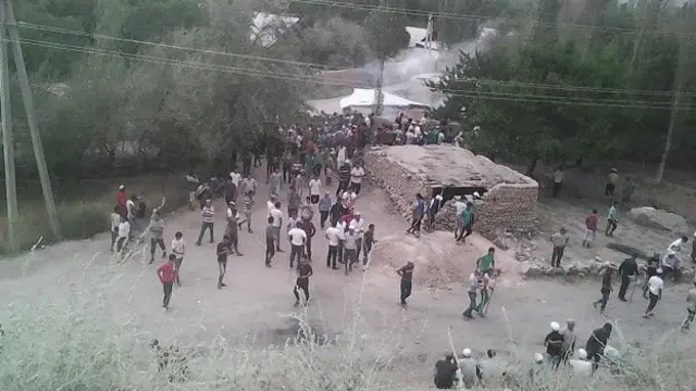 Баткендин Көк-Таш айылы менен Тажикстандын Чорку айылдарынын тургундарынын ортосундагы чек ара чатагы, 2015-жылдын август айы