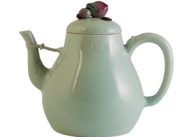 中国茶壶百万英镑拍卖盘点十件天价古瓷器- BBC 英伦网