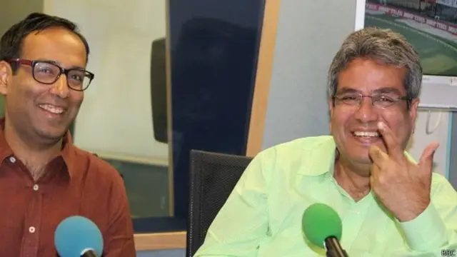 बीबीसी स्टूडियो में रेहान फ़ज़ल के साथ अक्षय मनवानी