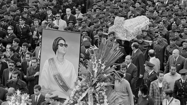 ام کلثوم جنازہ