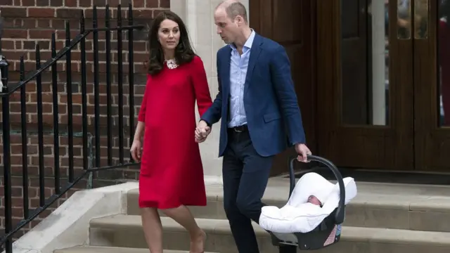 Kate e William com o novo bebê