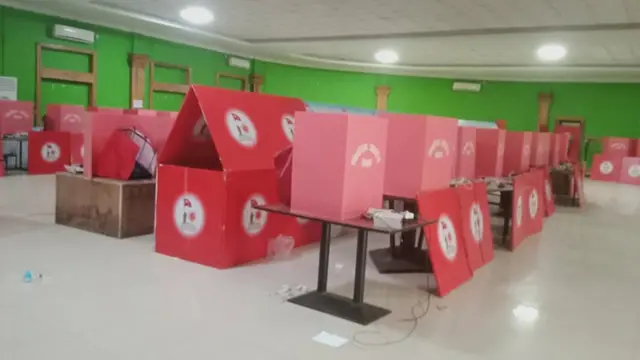 निर्वाचन कक्ष