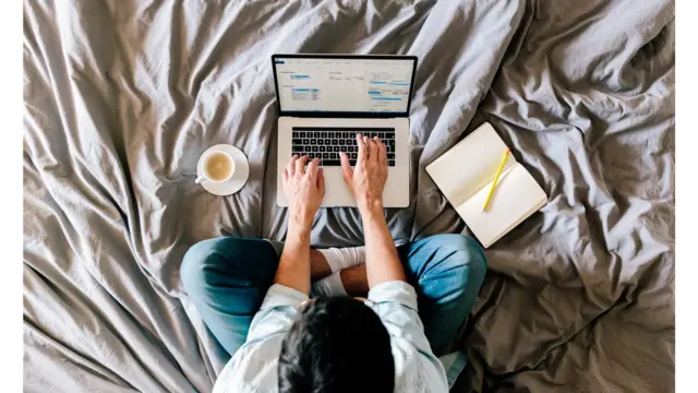 वर्क फ्रॉम होम