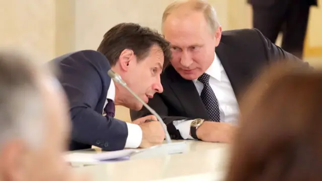 İtalya Başbakanı Conte ile Rusya Devlet Başkanı Vladimir Putin