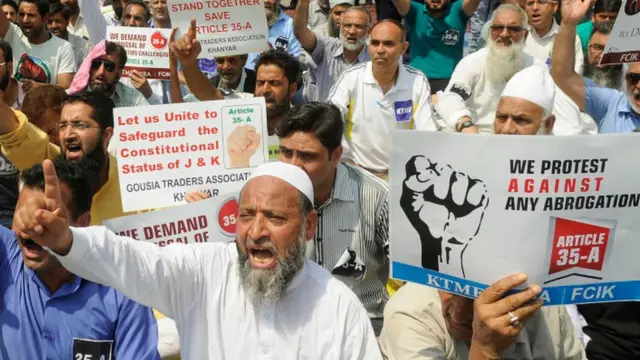 આર્ટિકલ 35 એ નો વિરોધ