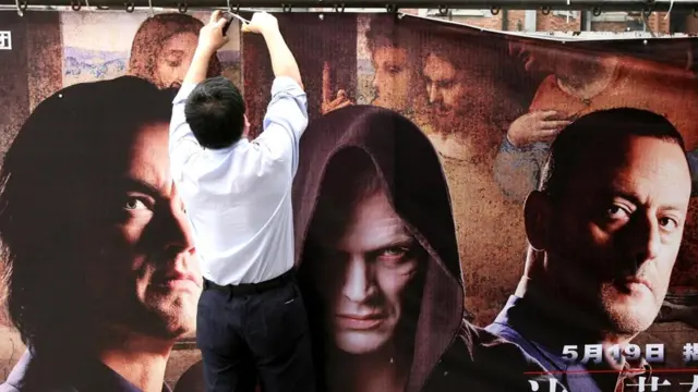 В "Коде да Винчи" утверждается, что Мария Магдалина была женой Иисуса Христа