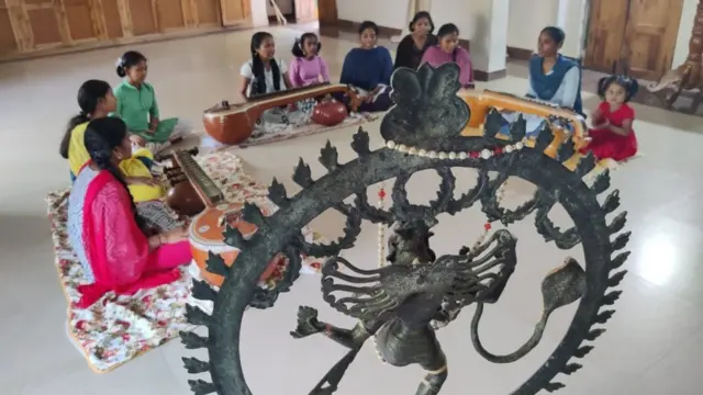 జట్టు ఆశ్రమం