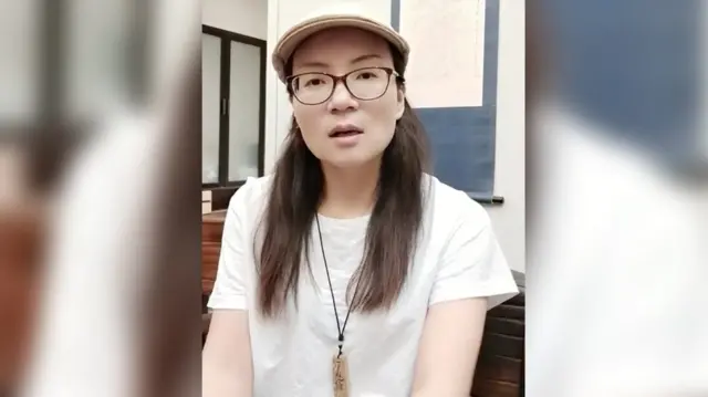 苟晶在1997年的高考後被冒名頂替上大學。