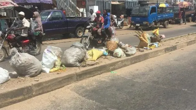 Ẹgbin to wa ni aarin ilu