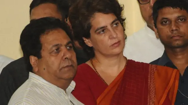 प्रियंका गांधी और राजीव शुक्ला