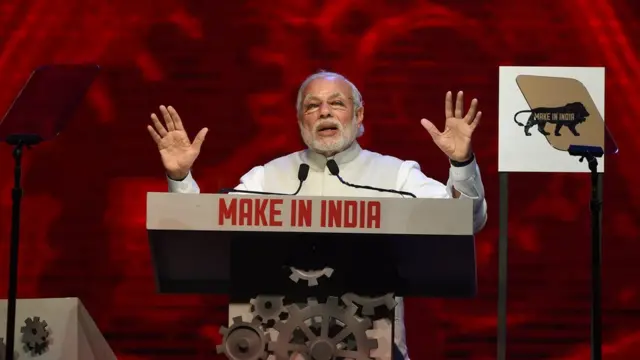 नरेंद्र मोदी