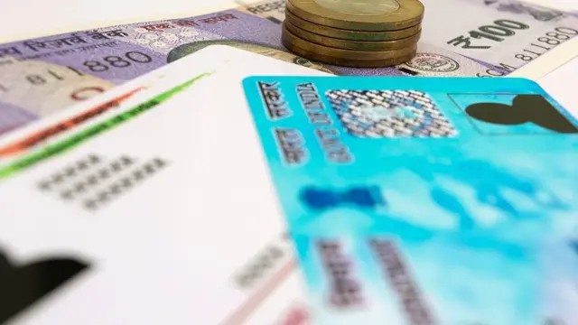 பெண் நிர்வாகி பாலியல் புகார் - இந்து மகா சபா தலைவர் கைது