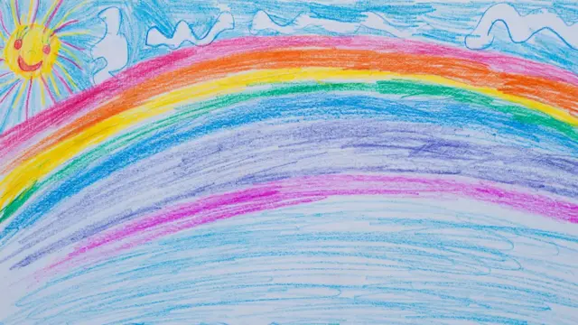 Dibujo infantil del arcoíris