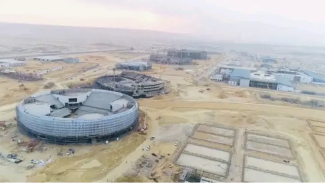 ملعب كرة القدم بالمدينة الرياضية الأولومبية "قيد الإنشاء" في مصر