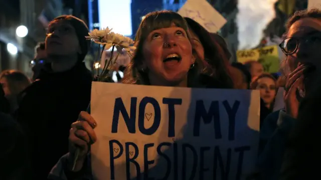 "Benim Başkanım Değil" dövizi