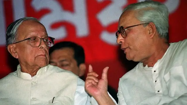 ज्योति बसु और बुद्धदेव भट्टाचार्य