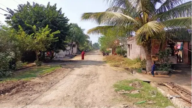 લવુલ ગામ