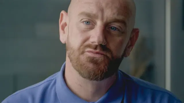 Daniel, korban perkosaan Reynhard