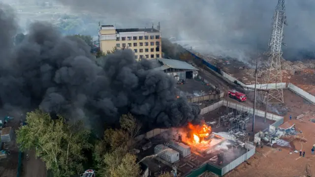Пожар и дым на территории ТЭЦ