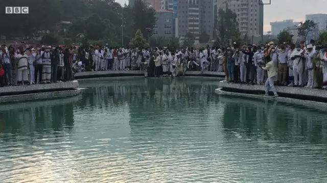 ኣከባብራ በዓል ኢሬቻ ብስእሊ