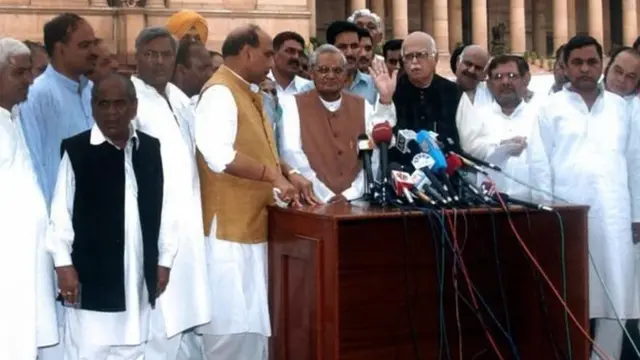 એનડીએ નેતાઓ