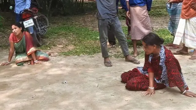 নারী কাঁদছেন