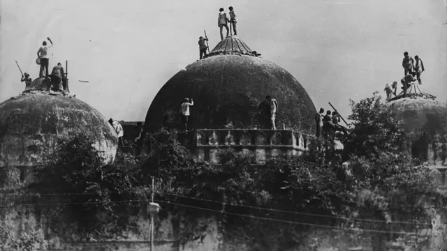 बाबरी मस्जिद विध्वंस, Babri Masjid, 6 DECEMBER 1992, Karsevaks, 6 दिसंबर 1992, कारसेवक