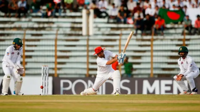 ক্রিকেট