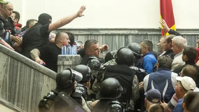 Захват парламента Македонии