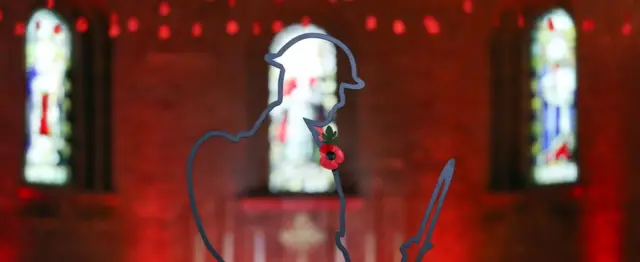 ቀዳማይ ኲናት ዓለም፡ 100 ዓመት መሊኡዎ