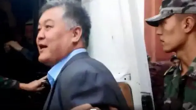 Бектур Асанов жана 2016-жылы камалган башка саясатчылардын соту жабык өтүүдө