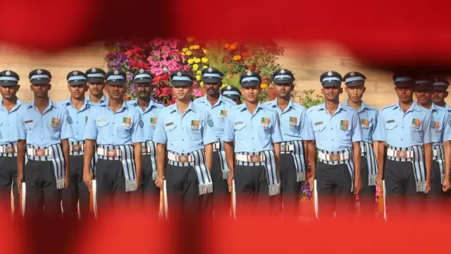 ভারতের বিমান বাহিনীর প্রসঙ্গ ঘুরেফিরে আসছে নরেন্দ্র মোদী ও অমিত শাহর ভাষণে