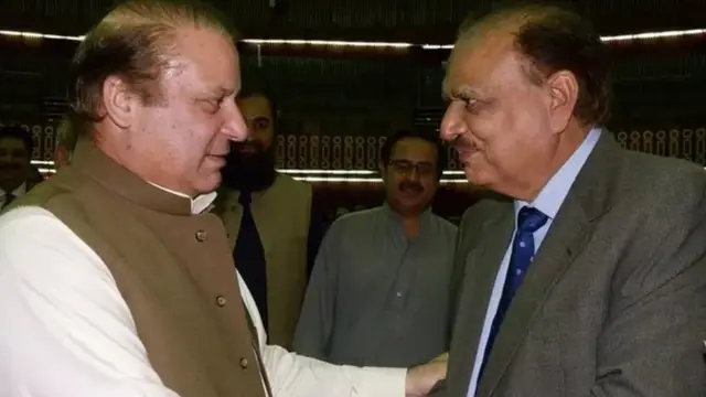 ممنون، نواز