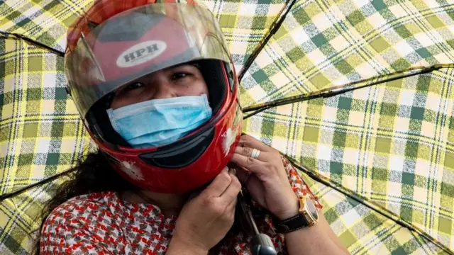 கொரோனா வைரஸ்: மலேசியாவில் பொது நடமாட்டத்துக்கு இரு வாரங்கள் தடை