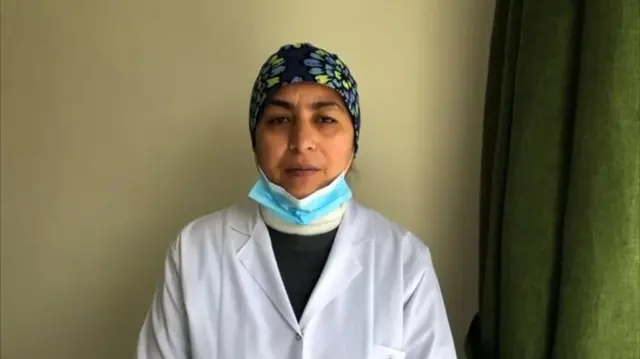 نجماالسما شفاجو، متخصص زنان و زایمان می‌گوید حالا زنان کمتر به او مراجعه می‌کنند