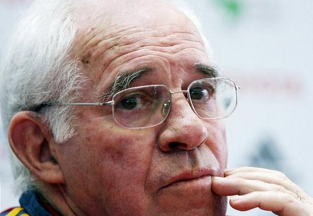 Luis Aragones