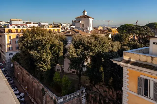 Villa Aurora