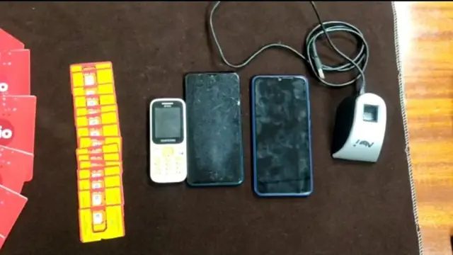 ఏపీ, తెలంగాణా రాష్ట్రాల్లో ఆన్లైన్ రమ్మీ, ఇతర బెట్టింగ్ యాప్స్ పై గేమింగ్‌ యాక్ట్‌-1974 ప్రకారం నిషేధం ఉంది