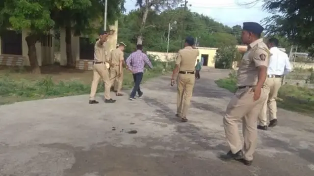 धुले में हत्याकांड के बाद पुलिस