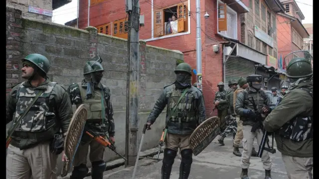 کشمیر سیکورٹی اہلکار