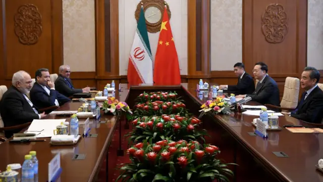 iran ve çin heyetleri